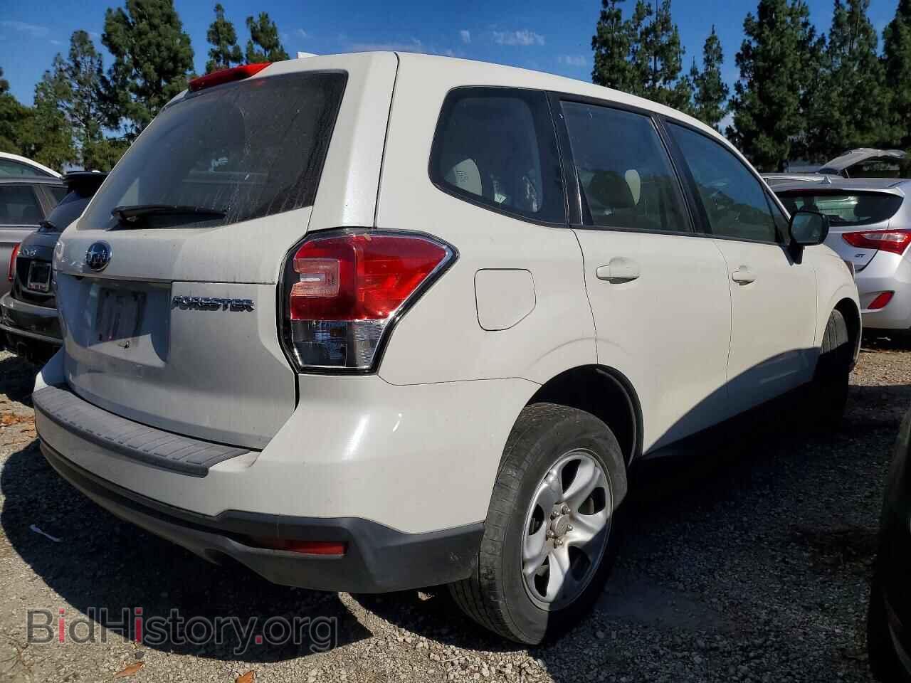 2018 SUBARU FORESTER - VIN: JF2SJAAC9JH617017 - Фото 3