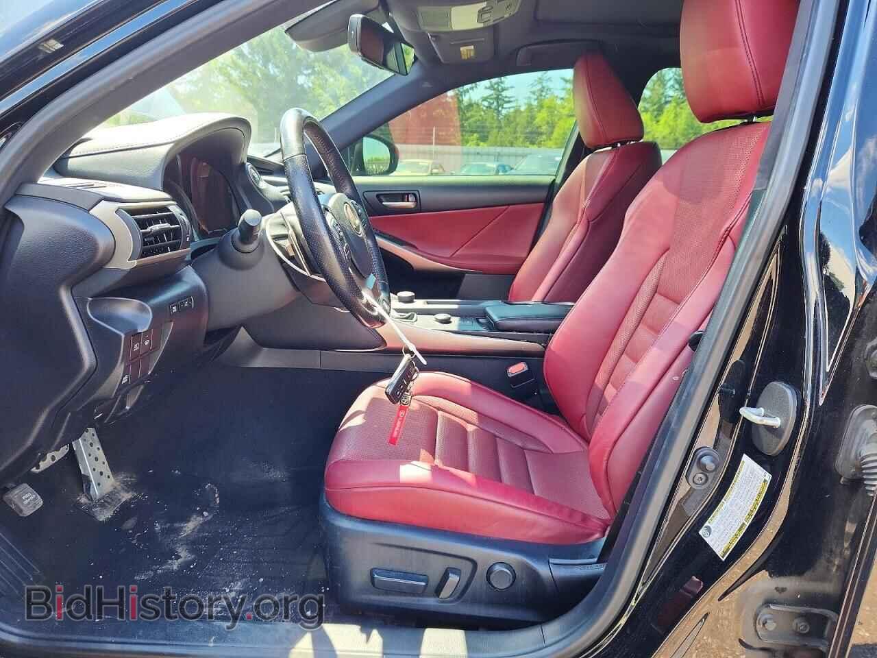 2019 LEXUS IS - VIN: JTHC81D29K5039780 - Photo 7