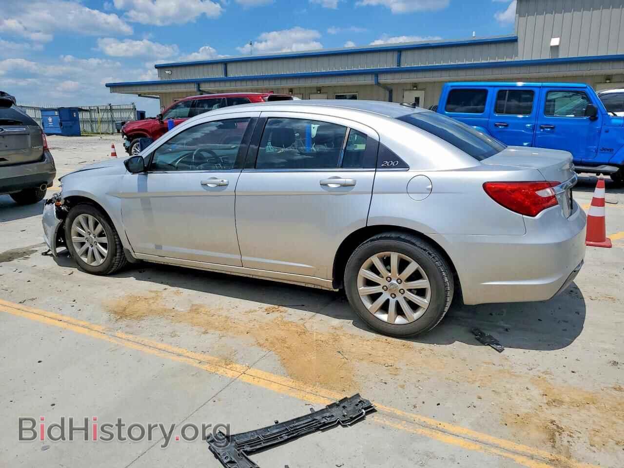 2012 CHRYSLER 200 - VIN: 1C3CCBBB3CN181461 - Photo 2