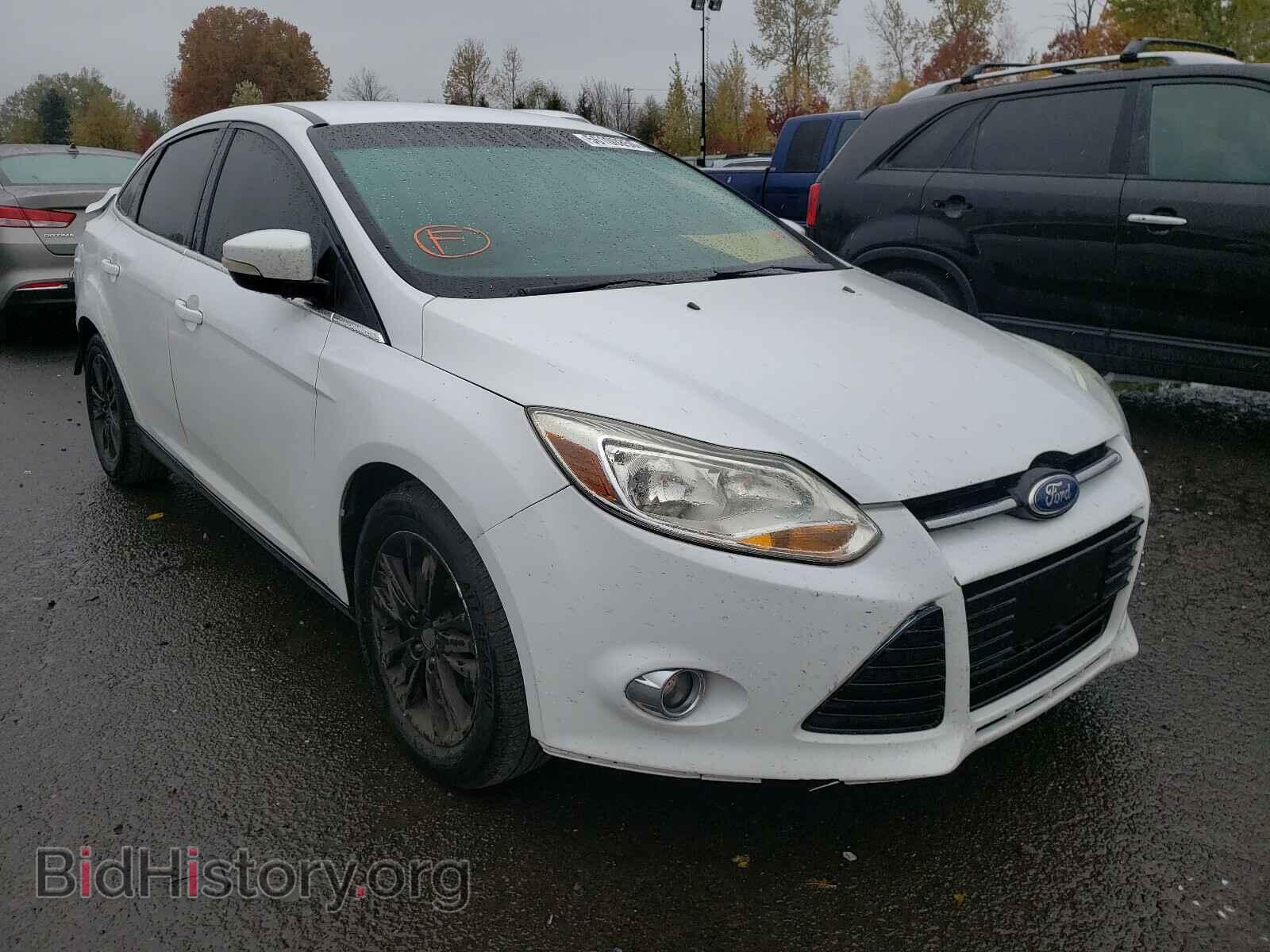 Photo 1FAHP3H27CL195836 - FORD FOCUS 2012