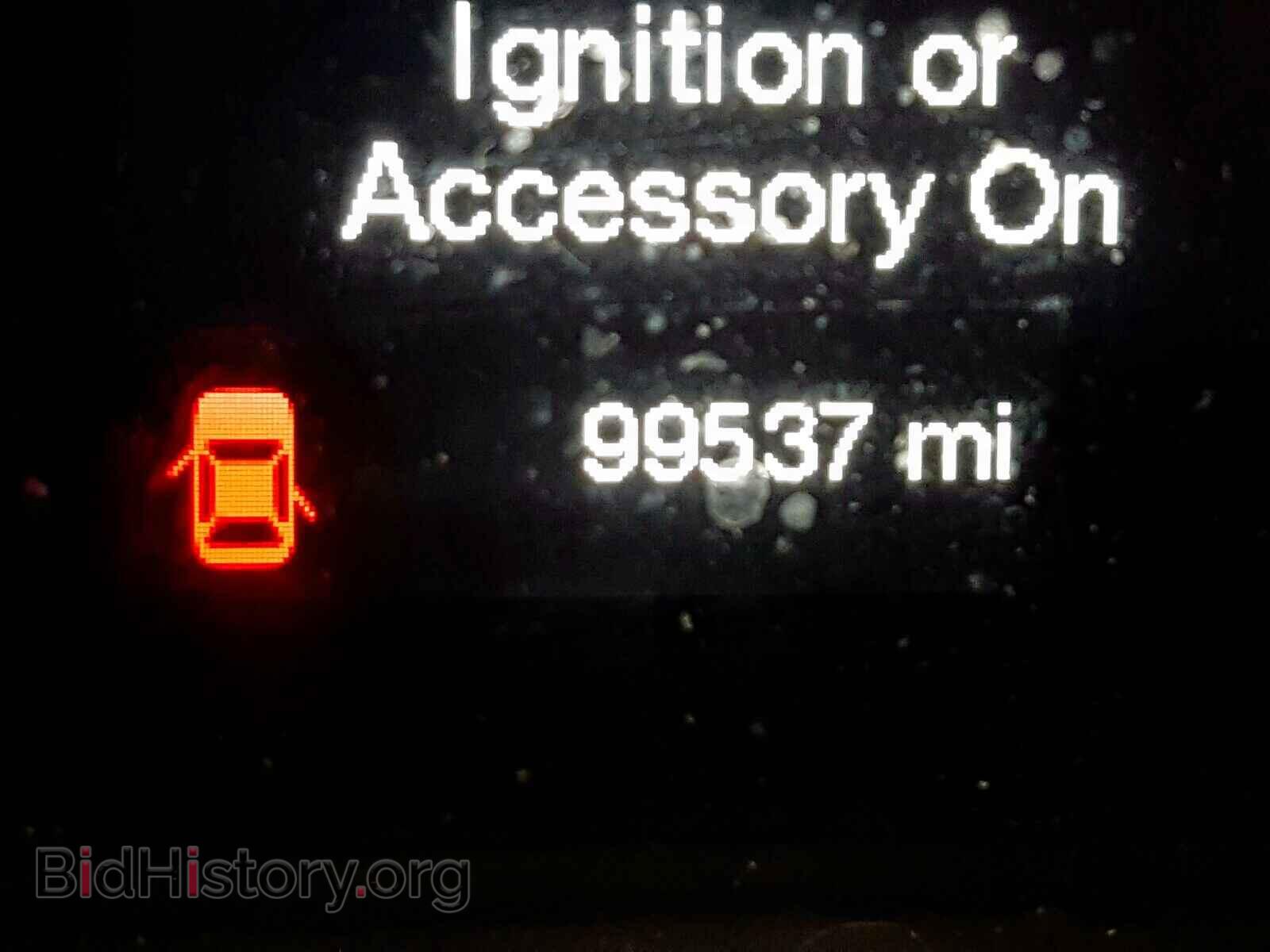 2015 CHRYSLER 200 - VIN: 1C3CCCABXFN598944 - Фото 8