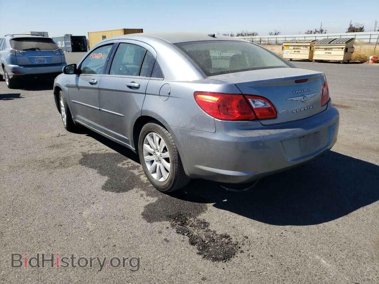 2010 CHRYSLER SEBRING - VIN: 1C3CC5FD6AN132457 - Фото 3