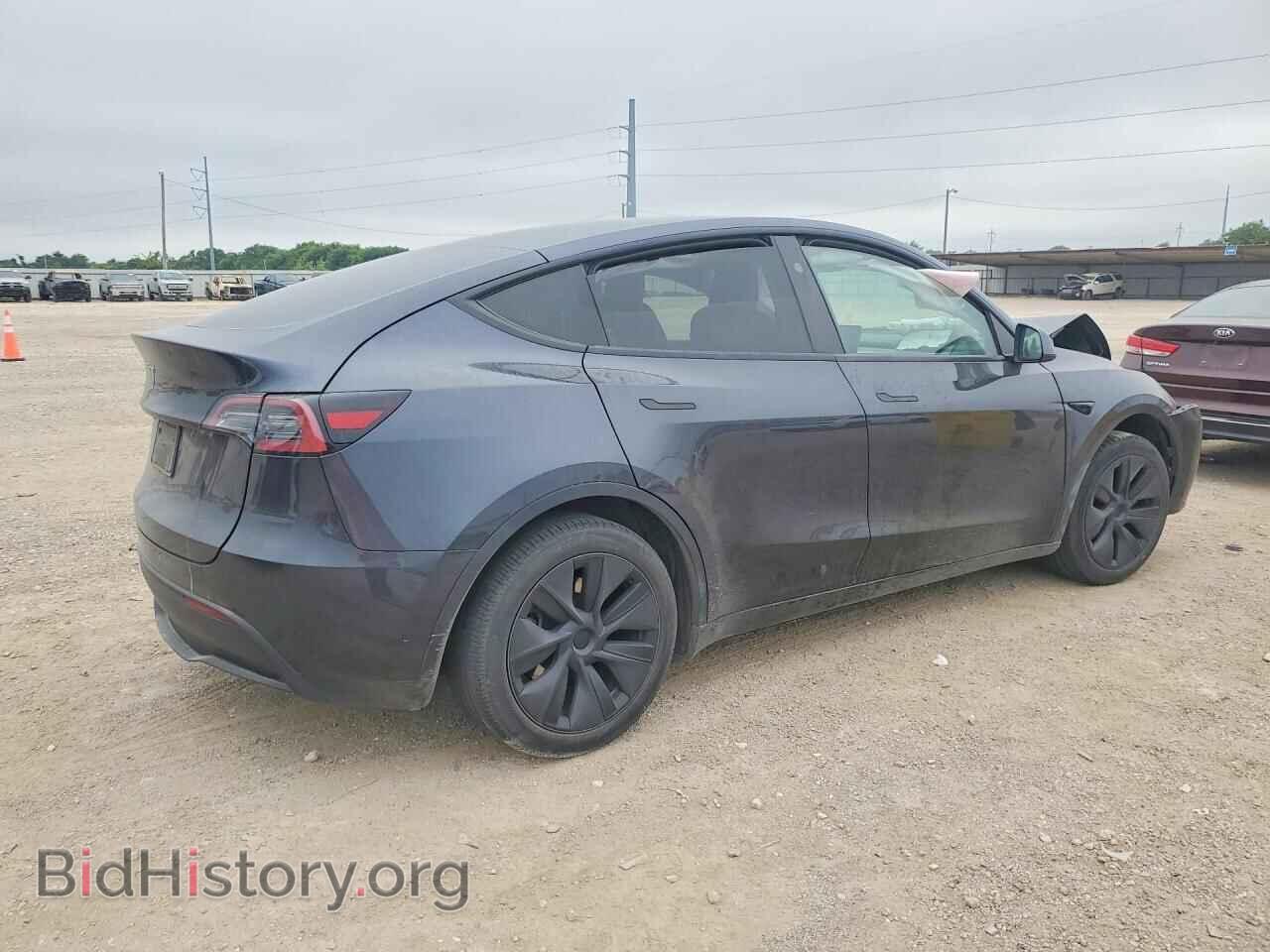 2024 TESLA MODEL Y - VIN: 7SAYGDED5RA313738 - Фото 3