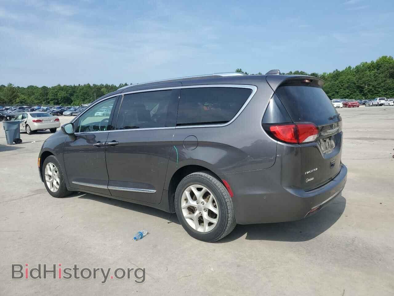 2017 CHRYSLER PACIFICA - VIN: 2C4RC1EG1HR643792 - Photo 2