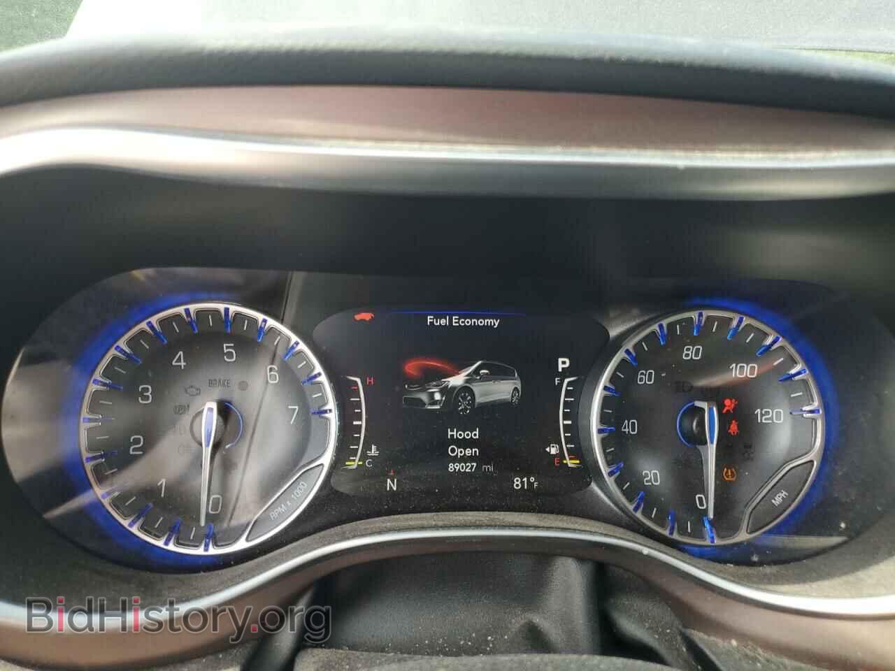 2017 CHRYSLER PACIFICA - VIN: 2C4RC1EG1HR643792 - Photo 9