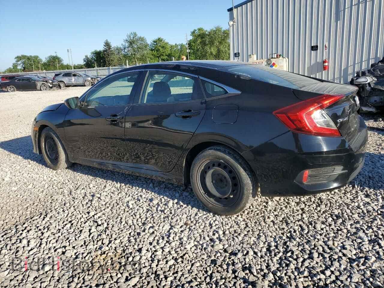 2017 HONDA CIVIC - VIN: 19XFC2E58HE038211 - Photo 2