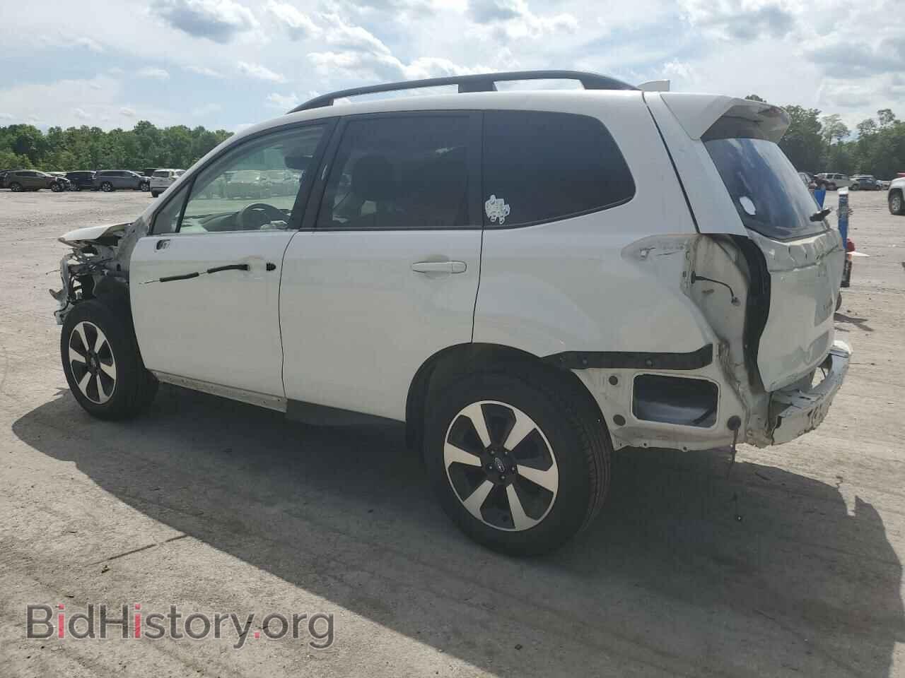 2017 SUBARU FORESTER - VIN: JF2SJAGC7HH557367 - Фото 2