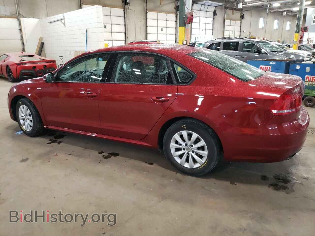 2015 VOLKSWAGEN PASSAT - VIN: 1VWAT7A33FC068178 - Фото 2