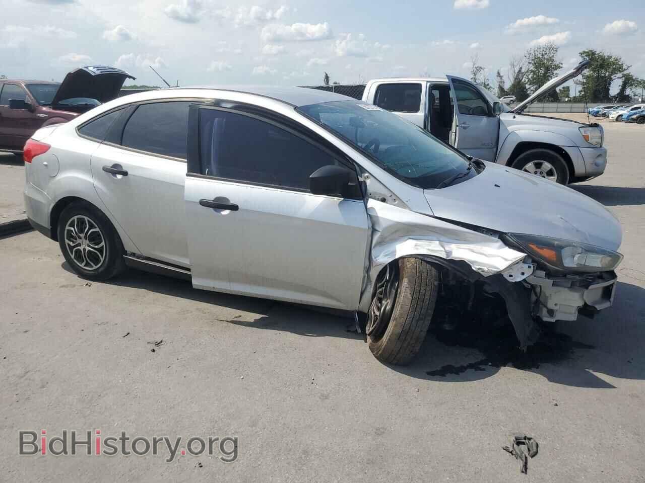 2017 FORD FOCUS - VIN: 1FADP3E2XHL256607 - Фото 4
