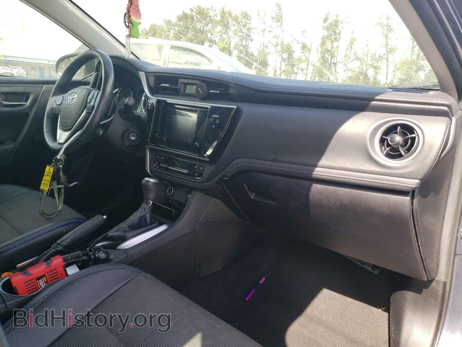 2017 TOYOTA COROLLA - VIN: 2T1BURHE8HC818692 - Фото 9