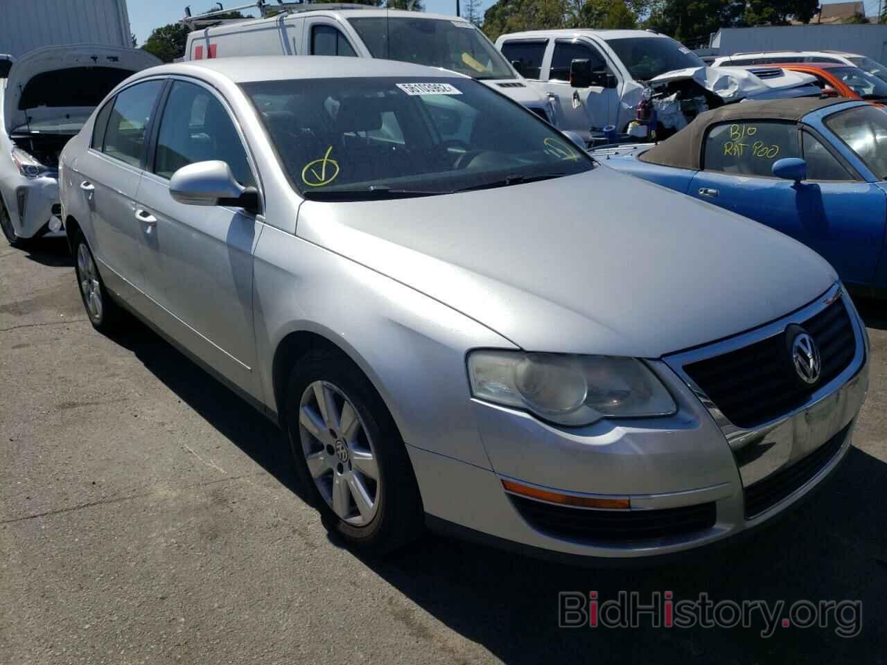 Photo WVWJK73CX8E143422 - VOLKSWAGEN PASSAT 2008