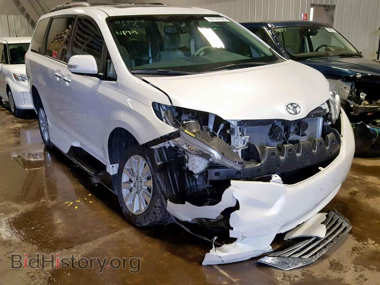 Photo 5TDYK3DC8DS295497 - TOYOTA SIENNA XLE 2013