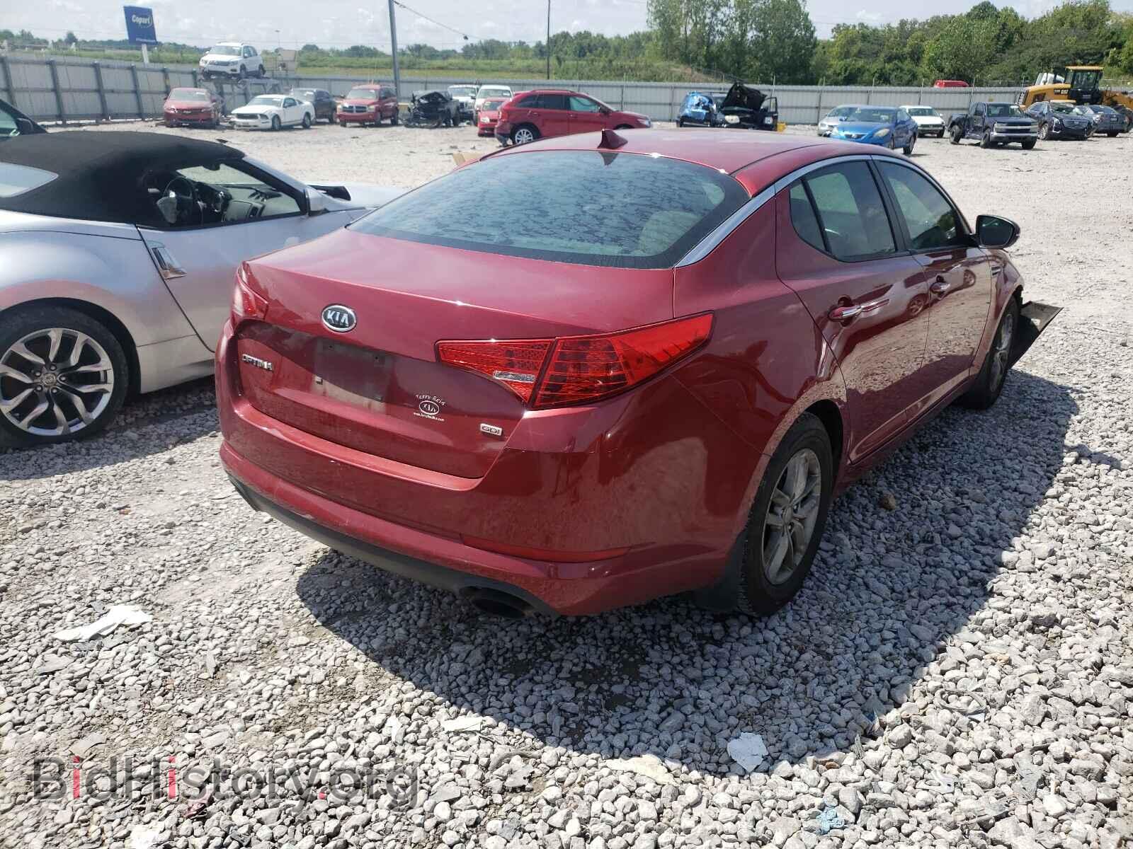 2012 KIA OPTIMA - VIN: 5XXGM4A73CG064624 - Фото 4