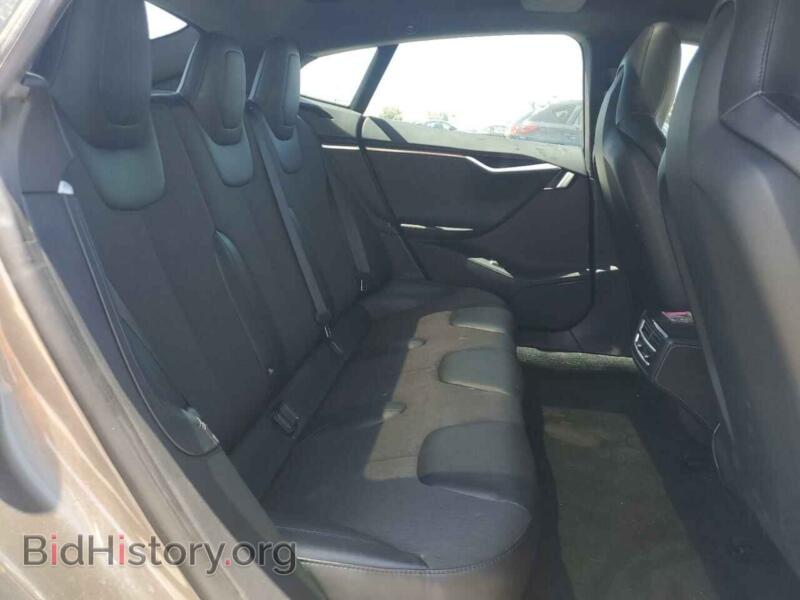 2016 Tesla MODEL S (VIN 5YJSA1E20GF153799) — photo 10 of 14