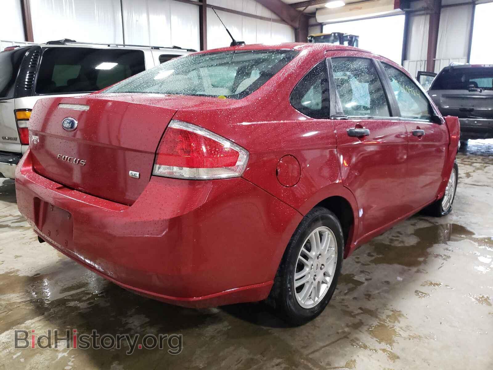 2011 FORD FOCUS - VIN: 1FAHP3FN3BW133795 - Photo 4