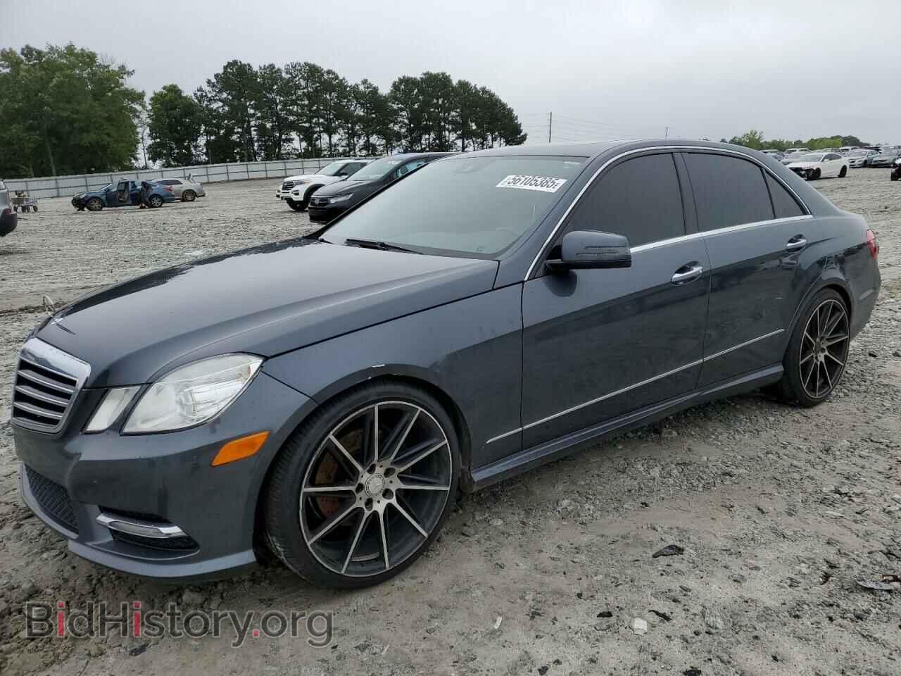 Photo WDDHF5KB0DA754471 - MERCEDES-BENZ E-CLASS 2013