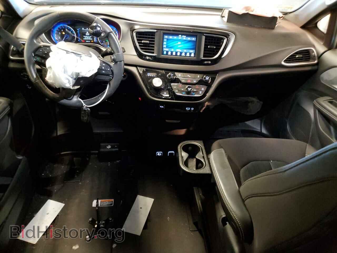 2019 CHRYSLER PACIFICA - VIN: 2C4RC1FG5KR746008 - Photo 8