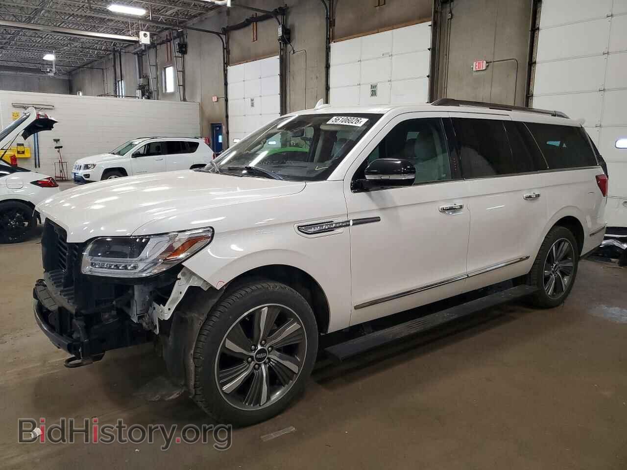 Photo 5LMJJ3LT3KEL11865 - LINCOLN NAVIGATOR 2019