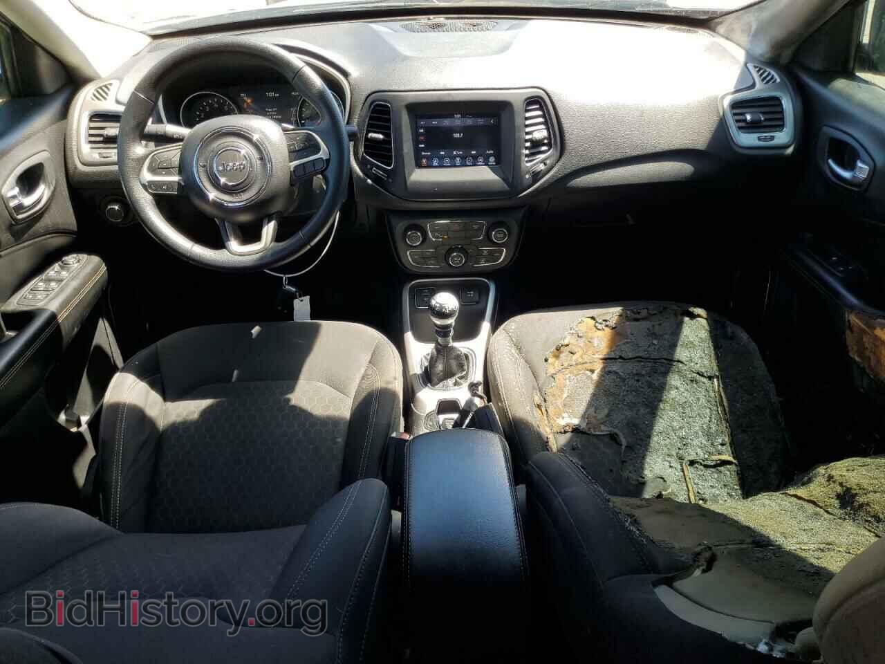 2018 JEEP COMPASS - VIN: 3C4NJCAB2JT124585 - Фото 8