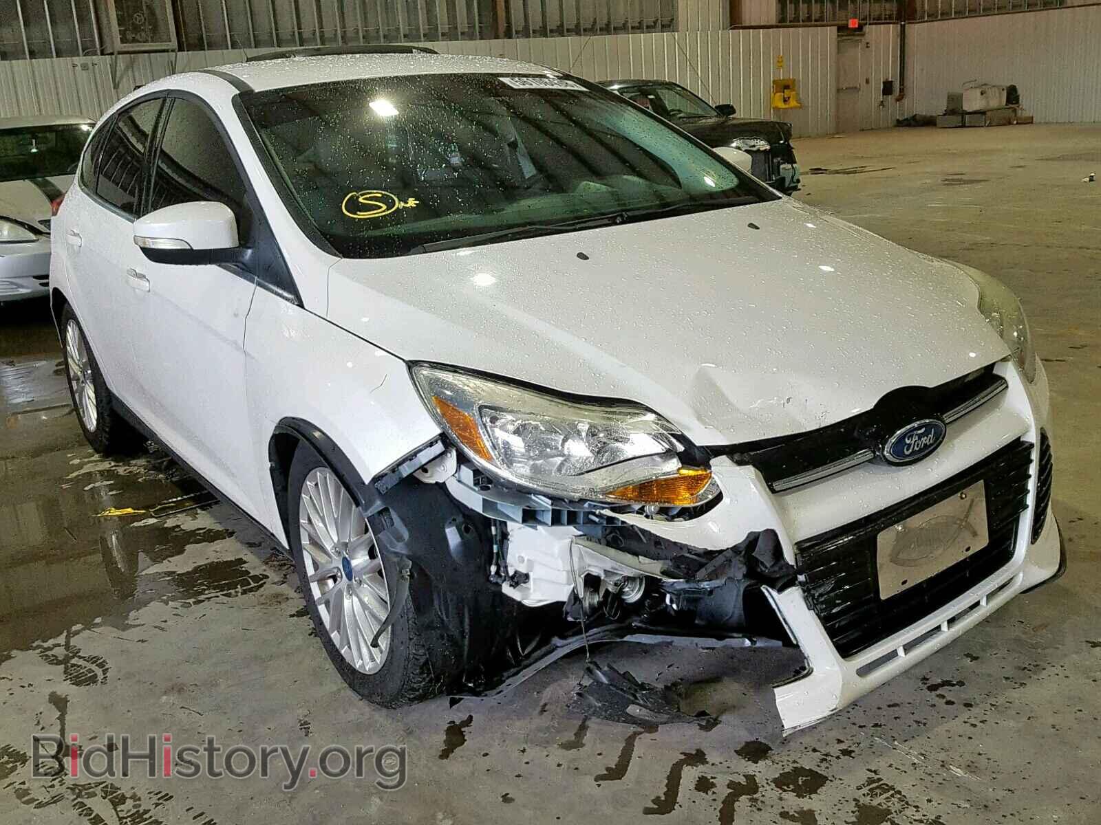 Photo 1FAHP3M29CL270848 - FORD FOCUS 2012