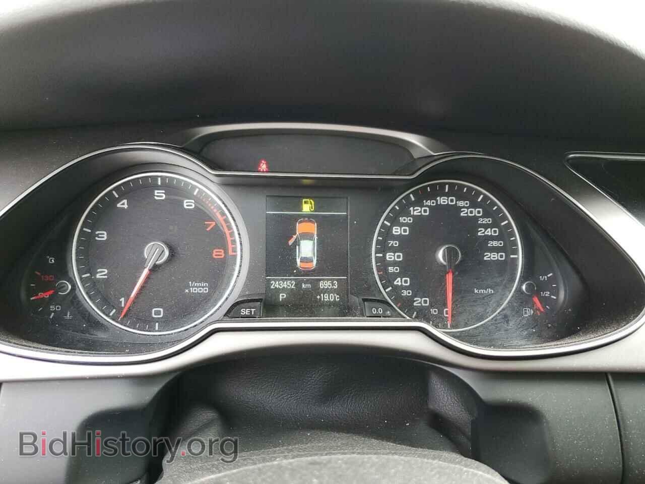 2013 AUDI A4 - VIN: WAUFFCFL2DN048441 - Photo 9