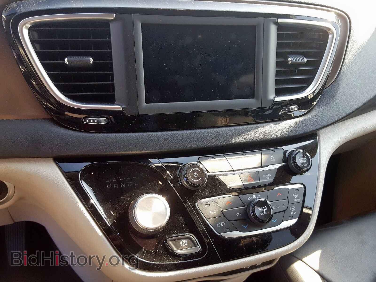 2019 CHRYSLER PACIFICA T - VIN: 2C4RC1BG5KR680677 - Фото 9