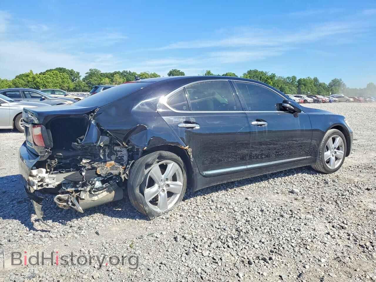 2011 LEXUS LS460 - VIN: JTHBL5EF5B5103901 - Photo 3