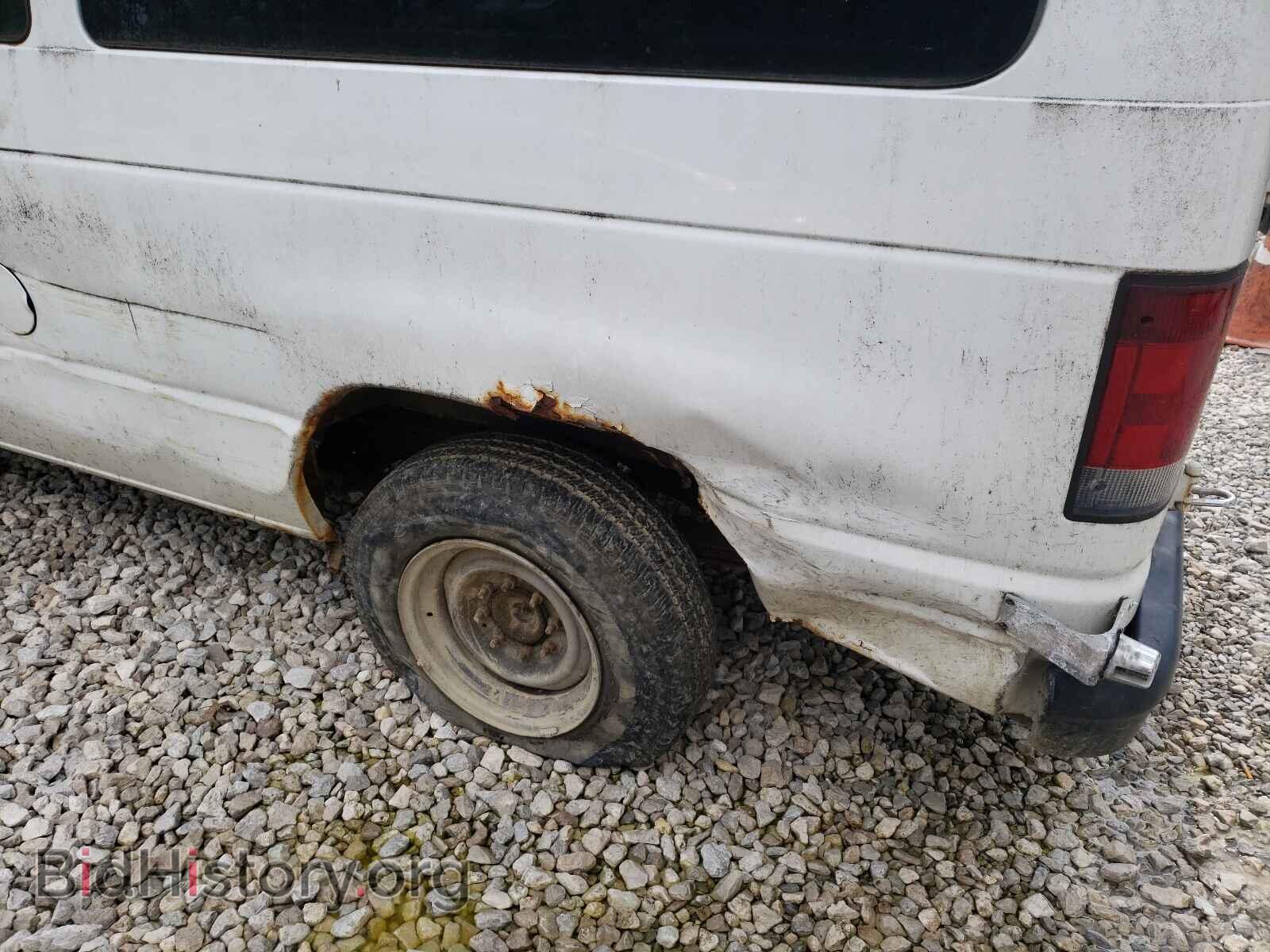 2009 FORD ECONOLINE - VIN: 1FTNE14W49DA18826 - Photo 9