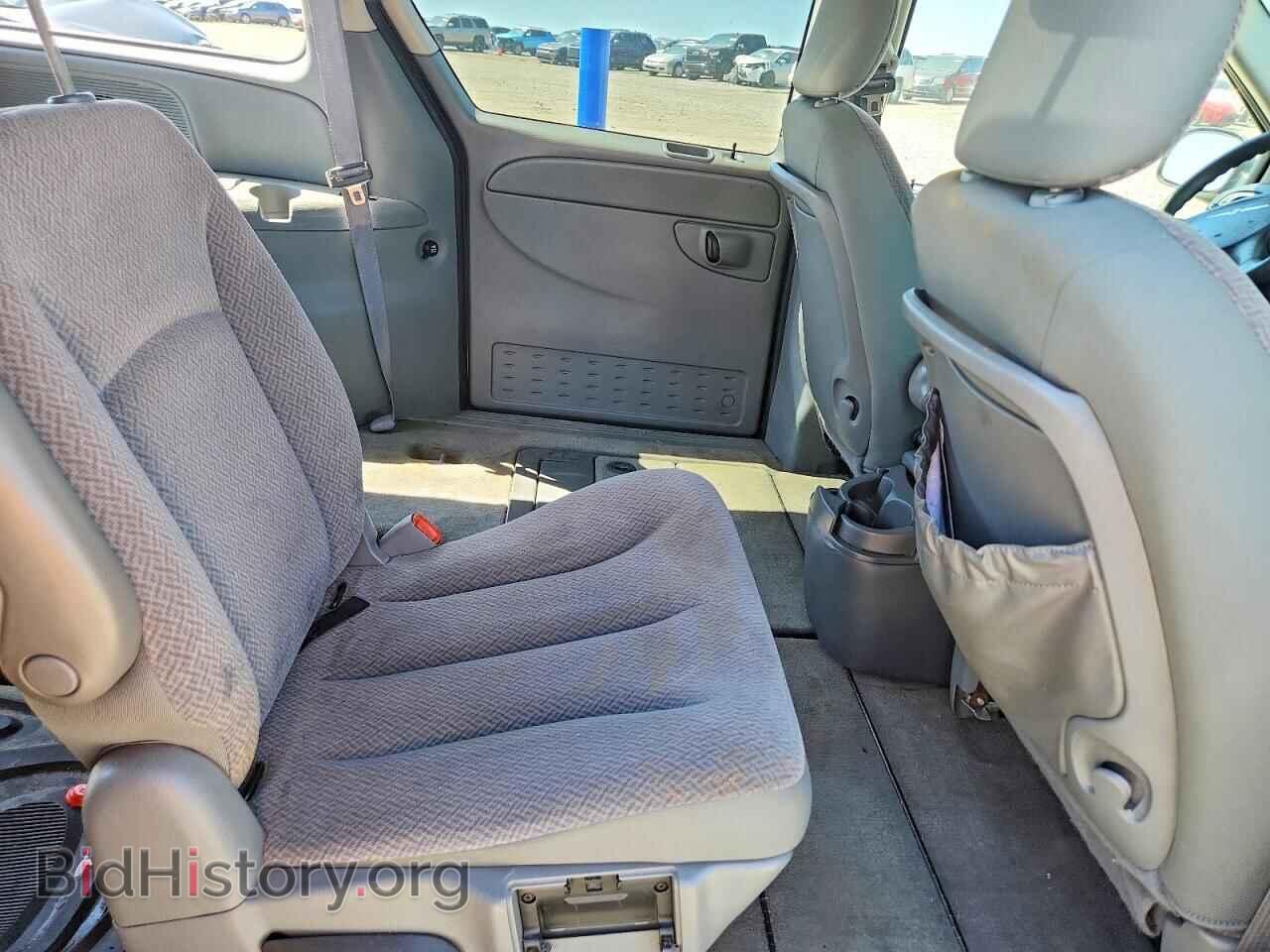 2007 CHRYSLER MINIVAN - VIN: 2A4GP44RX7R246302 - Фото 11