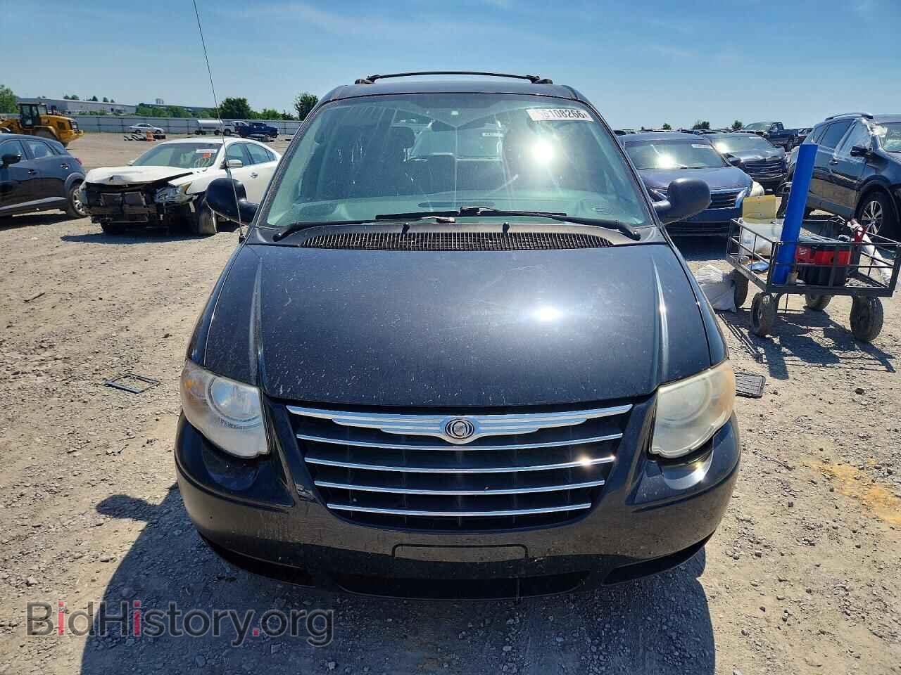 2007 CHRYSLER MINIVAN - VIN: 2A4GP44RX7R246302 - Фото 5