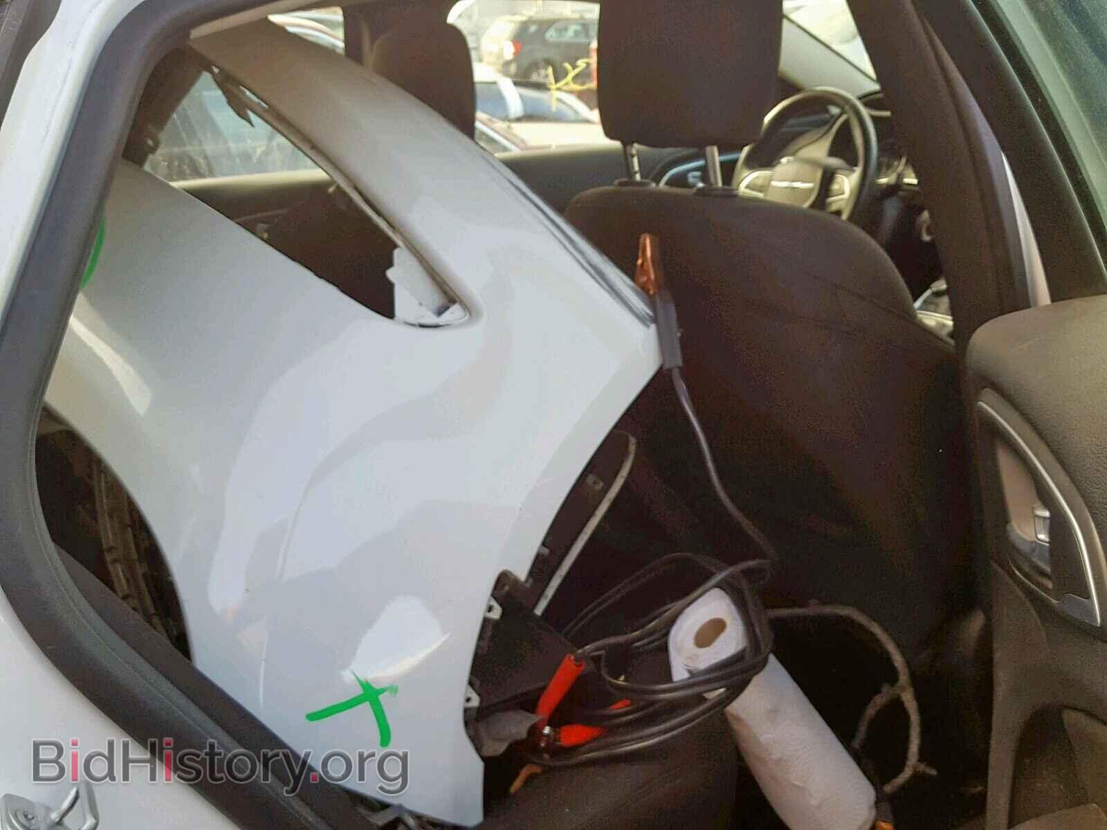 2015 CHRYSLER 200 - VIN: 1C3CCCAB2FN661082 - Фото 6