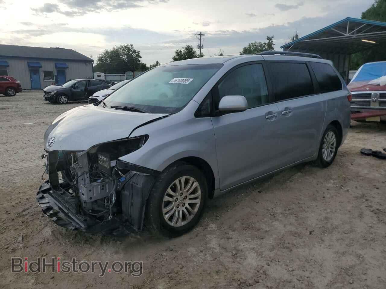 Photo 5TDYK3DCXFS579586 - TOYOTA All Models 2015