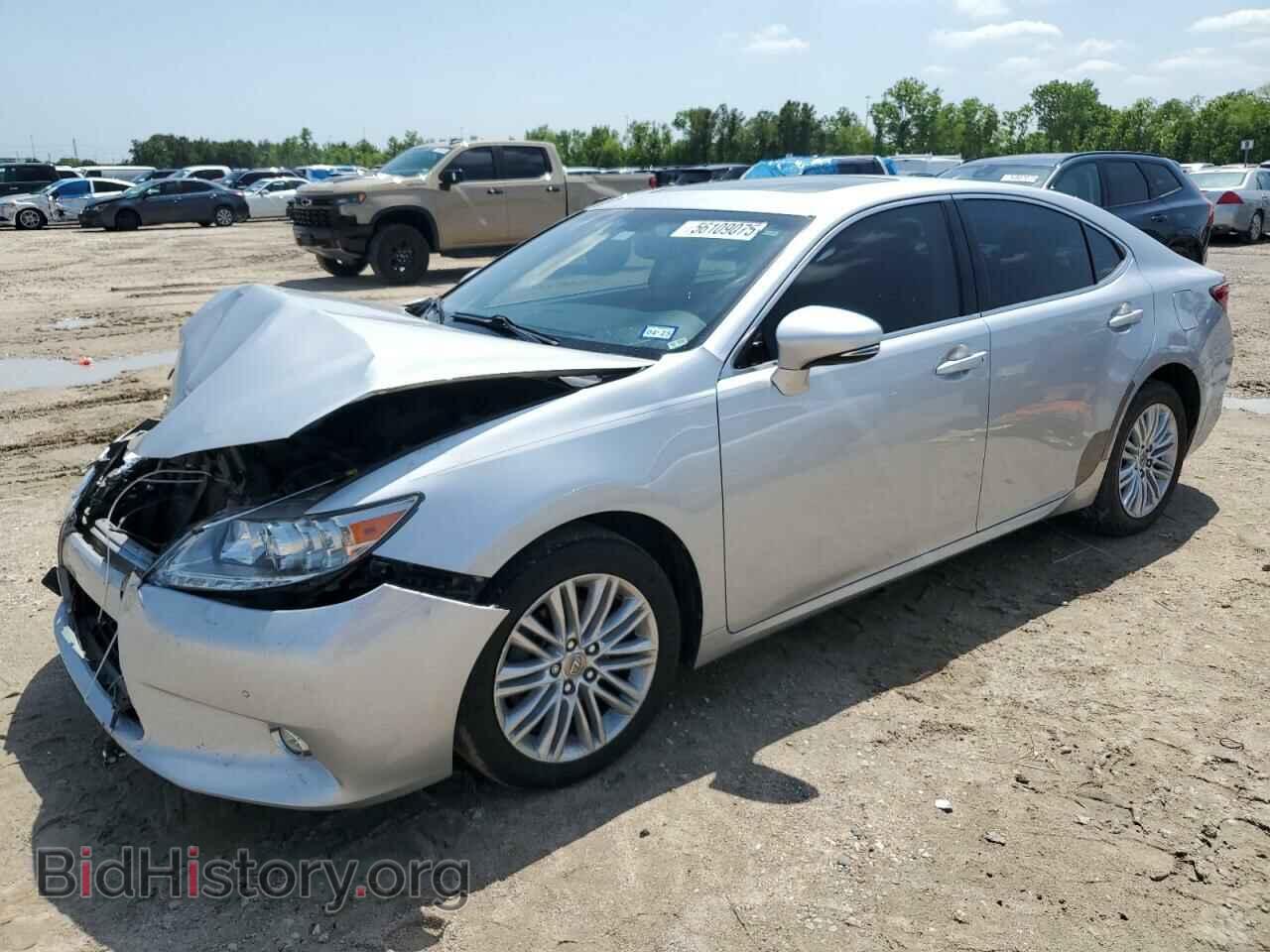 Фотография JTHBK1GG3F2185846 - LEXUS ES350 2015
