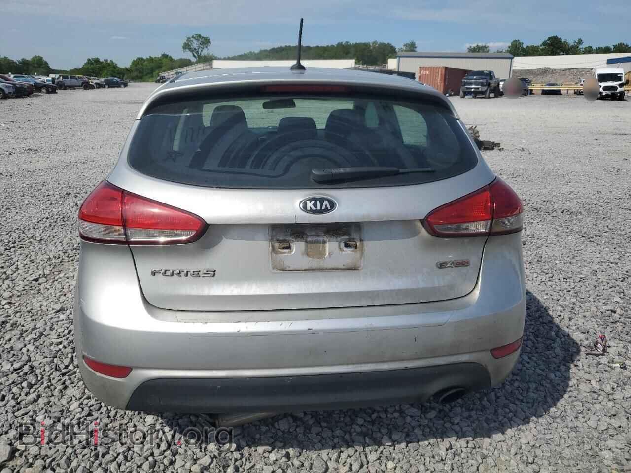 2015 KIA FORTE - VIN: KNAFX5A88F5266348 - Фото 6