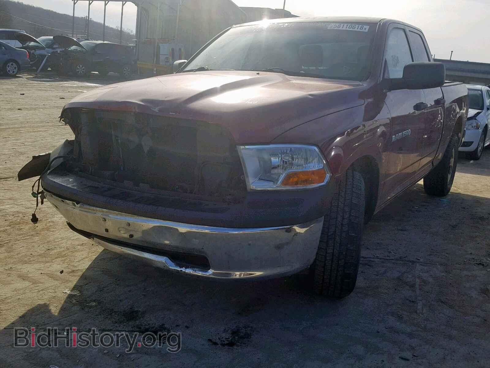 2011 DODGE RAM 1500 - VIN: 1D7RB1GK7BS584182 - Фото 2