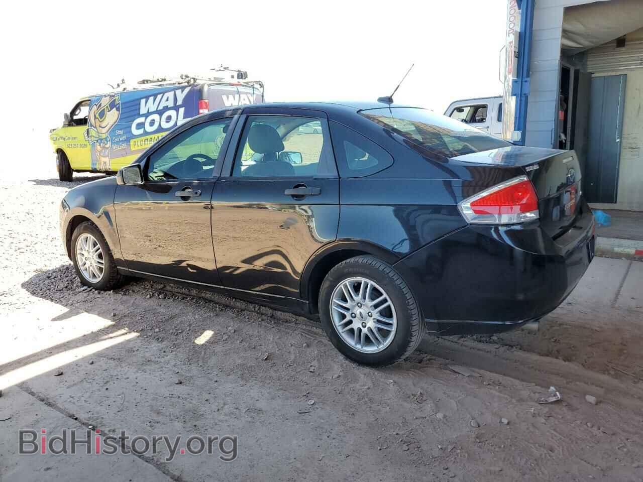 2009 FORD FOCUS - VIN: 1FAHP35N09W166393 - Фото 2