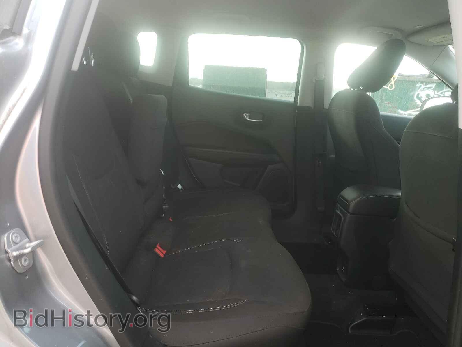 2018 JEEP COMPASS - VIN: 3C4NJCAB6JT263215 - Фото 6