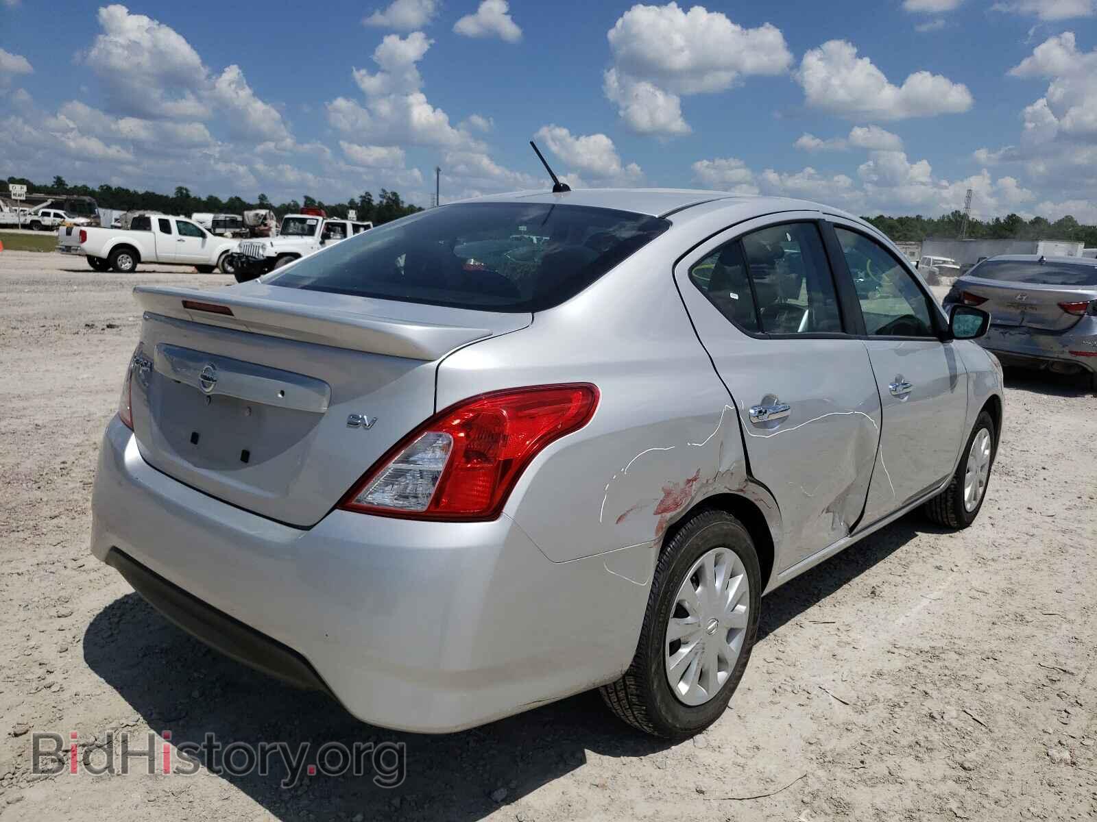 2019 NISSAN VERSA - VIN: 3N1CN7AP3KL868179 - Photo 4