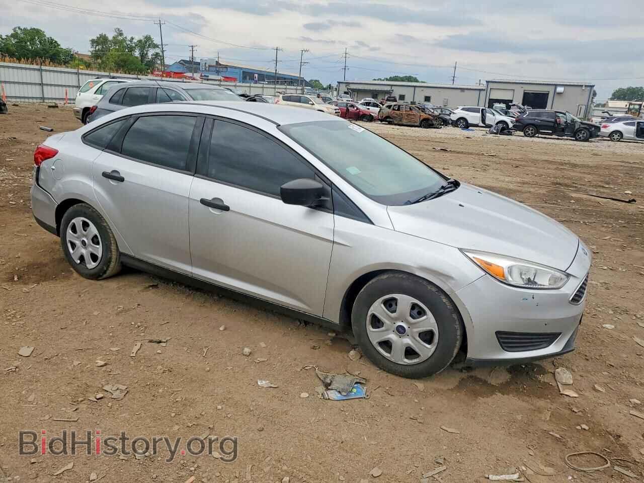 2017 FORD FOCUS - VIN: 1FADP3E2XHL234879 - Фото 4