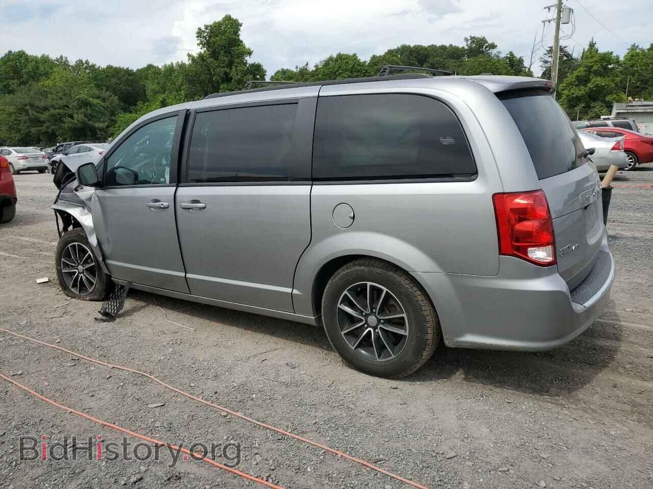 2018 DODGE CARAVAN - VIN: 2C4RDGEG1JR283607 - Фото 2