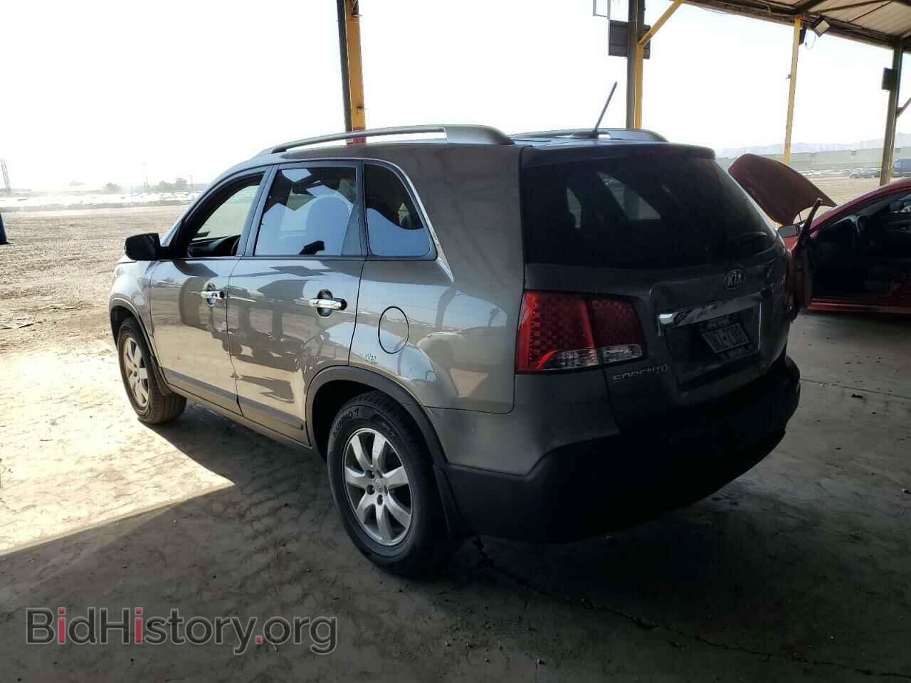 2013 KIA SORENTO - VIN: 5XYKT3A67DG324051 - Фото 2