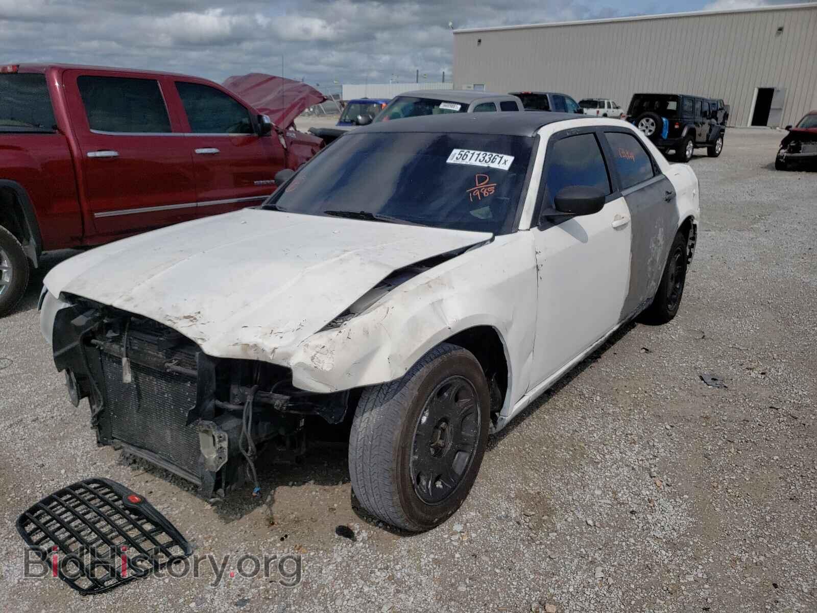 2007 CHRYSLER 300 - VIN: 2C3KA43R37H851985 - Фото 2