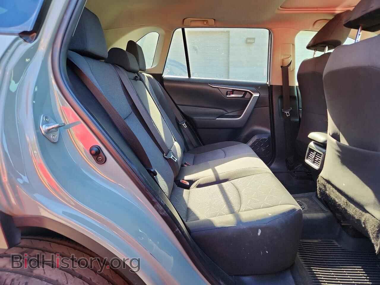 2019 TOYOTA RAV4 - VIN: JTMP1RFV7KD046102 - Photo 11