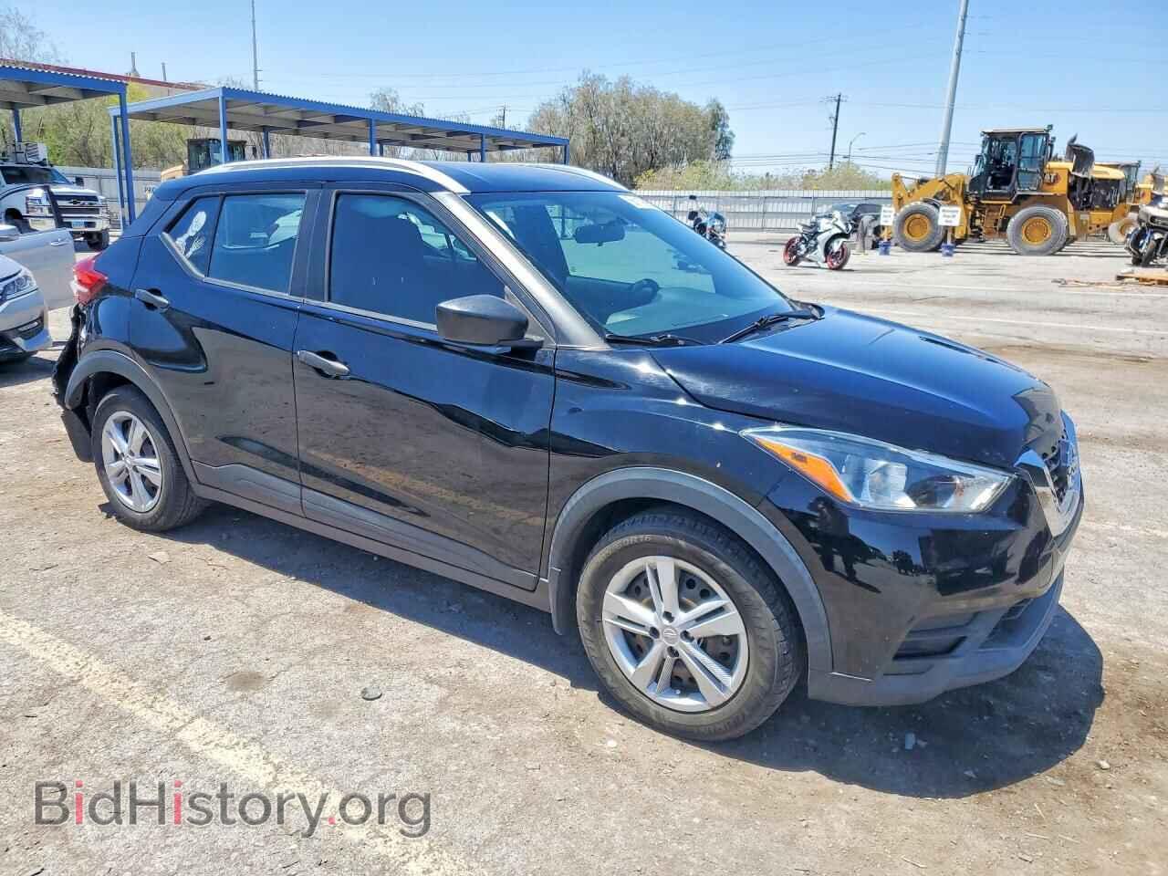 2019 NISSAN KICKS - VIN: 3N1CP5CU3KL500246 - Photo 4
