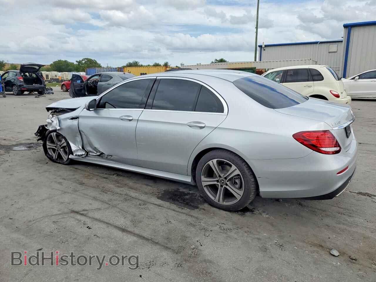 2020 MERCEDES-BENZ E-CLASS - VIN: W1KZF8DB8LA837342 - Фото 2