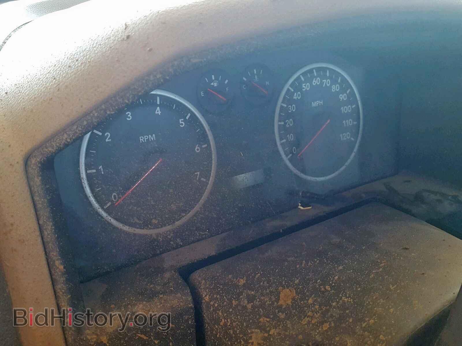 2011 DODGE RAM 1500 - VIN: 1D7RB1GP7BS547600 - Фото 8