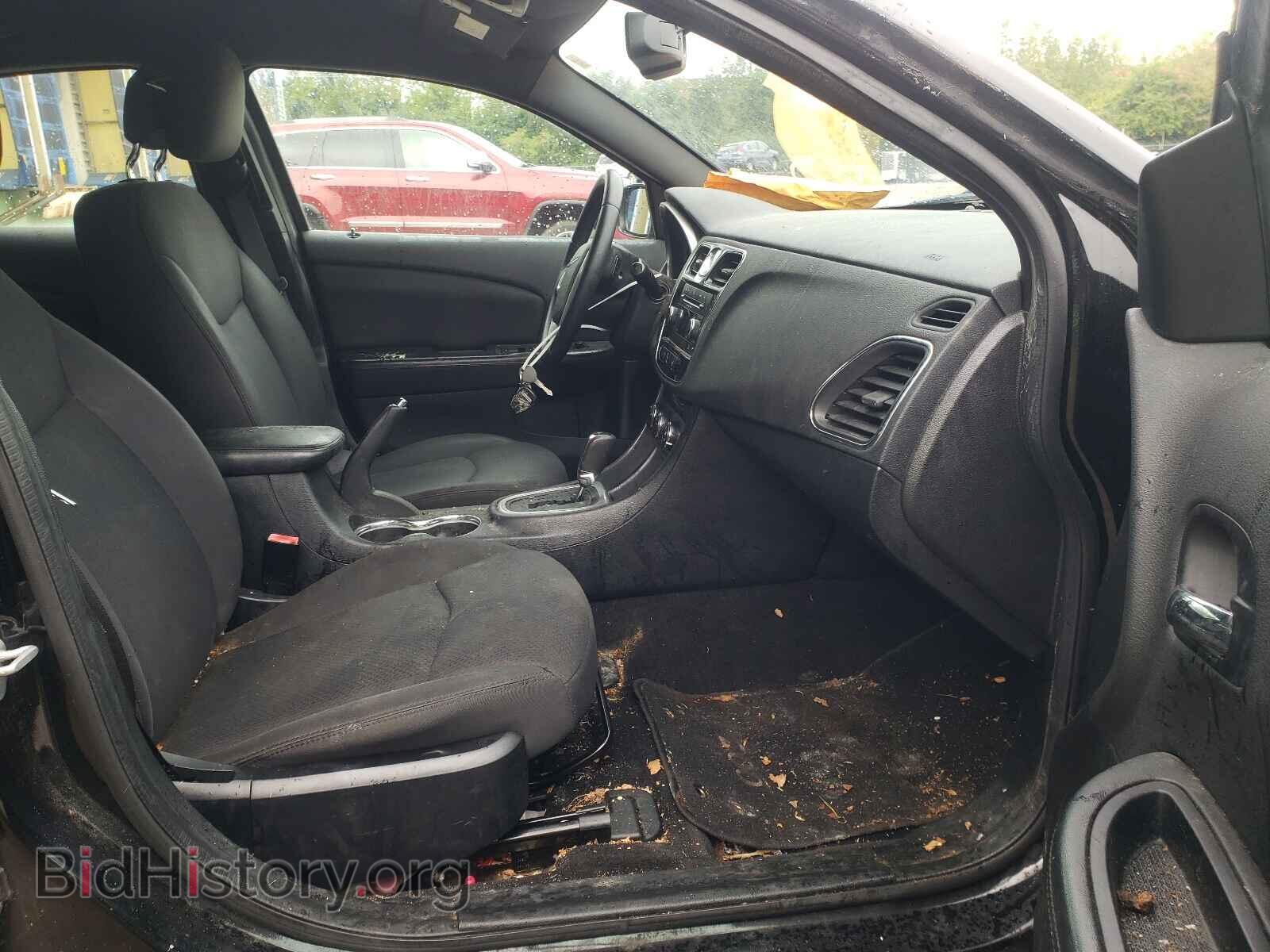 2013 CHRYSLER 200 - VIN: 1C3CCBBB3DN550224 - Фото 5