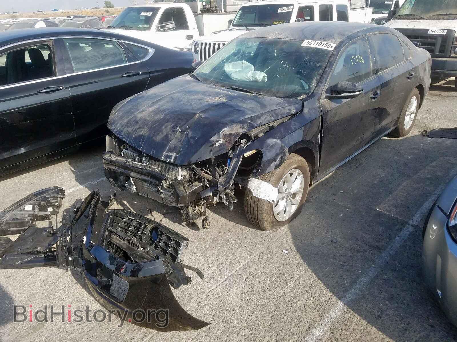 2018 VOLKSWAGEN PASSAT - VIN: 1VWAA7A38JC046594 - Фото 2