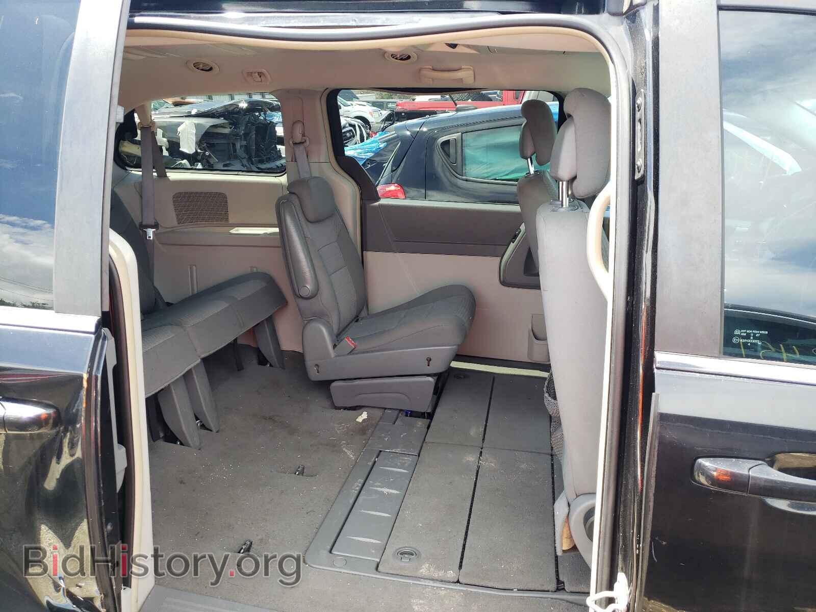 2010 CHRYSLER MINIVAN - VIN: 2A4RR5D17AR328904 - Фото 6