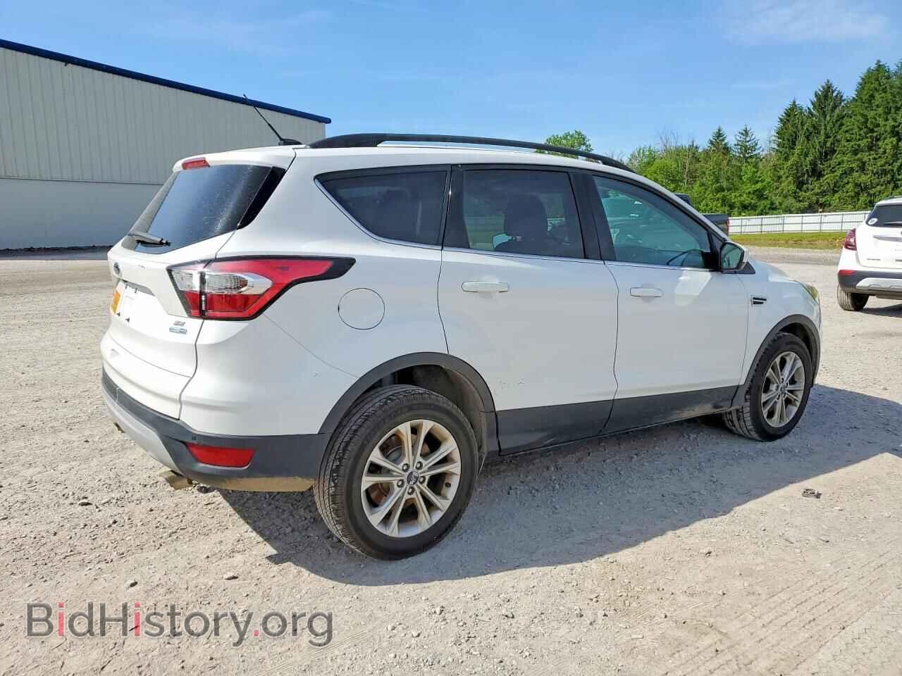 2017 FORD ESCAPE - VIN: 1FMCU9G96HUC46027 - Фото 3